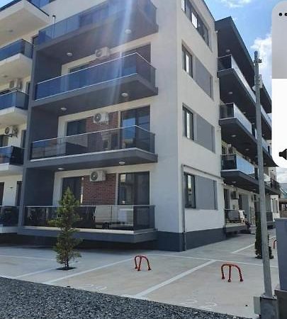 Apartament Apartament Mivali Năvodari Zewnętrze zdjęcie