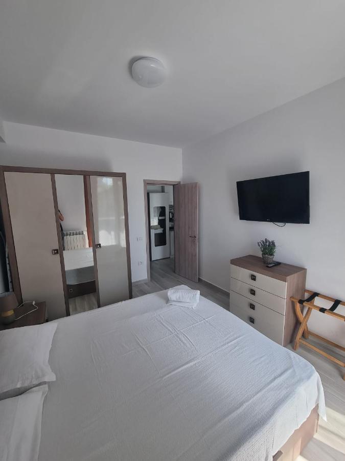 Apartament Apartament Mivali Năvodari Zewnętrze zdjęcie