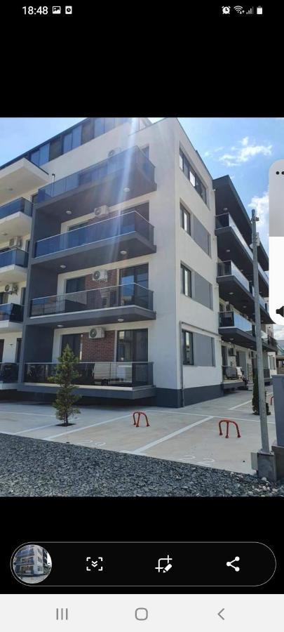 Apartament Apartament Mivali Năvodari Zewnętrze zdjęcie